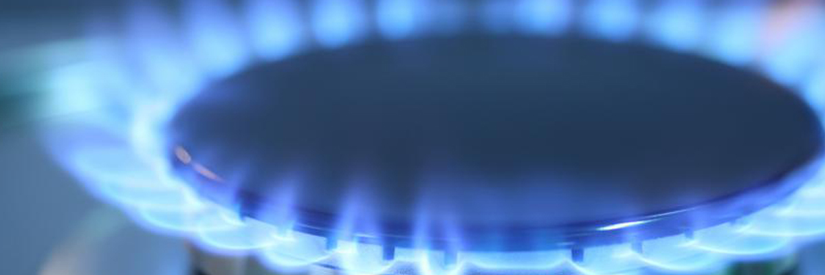 Gas